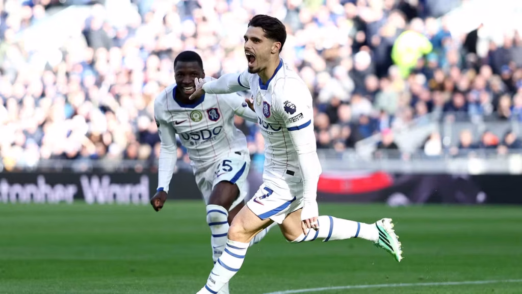 Sensational Chelsea Shatter Everton’s Unbeaten Streak