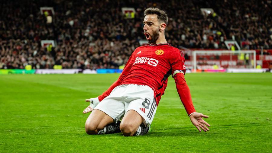 Como vs Manchester United: Epic Clash as United Face Crucial Test: Epic Clash as United Face Crucial Test Como vs Manchester United: Epic Clash as United Face Crucial Test
